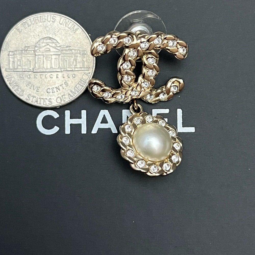 Chanel Earrings - Picture 12 of 12